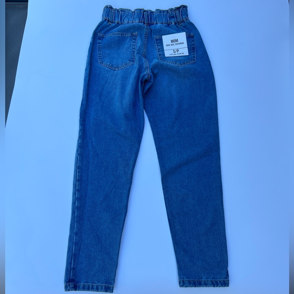 Refuge Small MOM Jeans - Picture 4 of 4